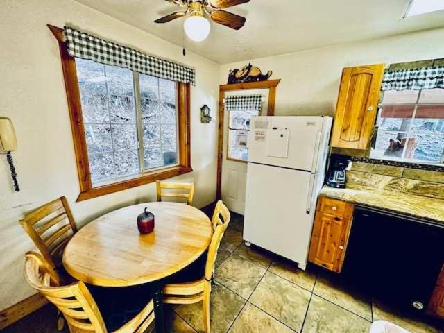 Cozy Bear South-Inside Yosemite-Sleeps 5 Apartment Yosemite West Luaran gambar